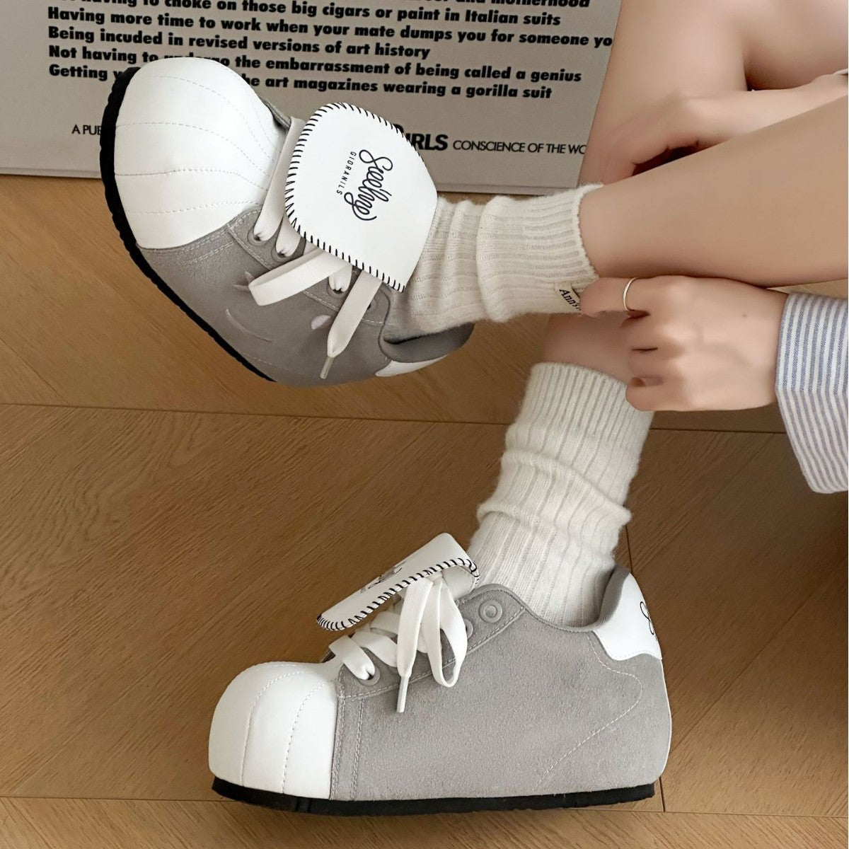 Big Head Hidden Bread White Leisure Heels