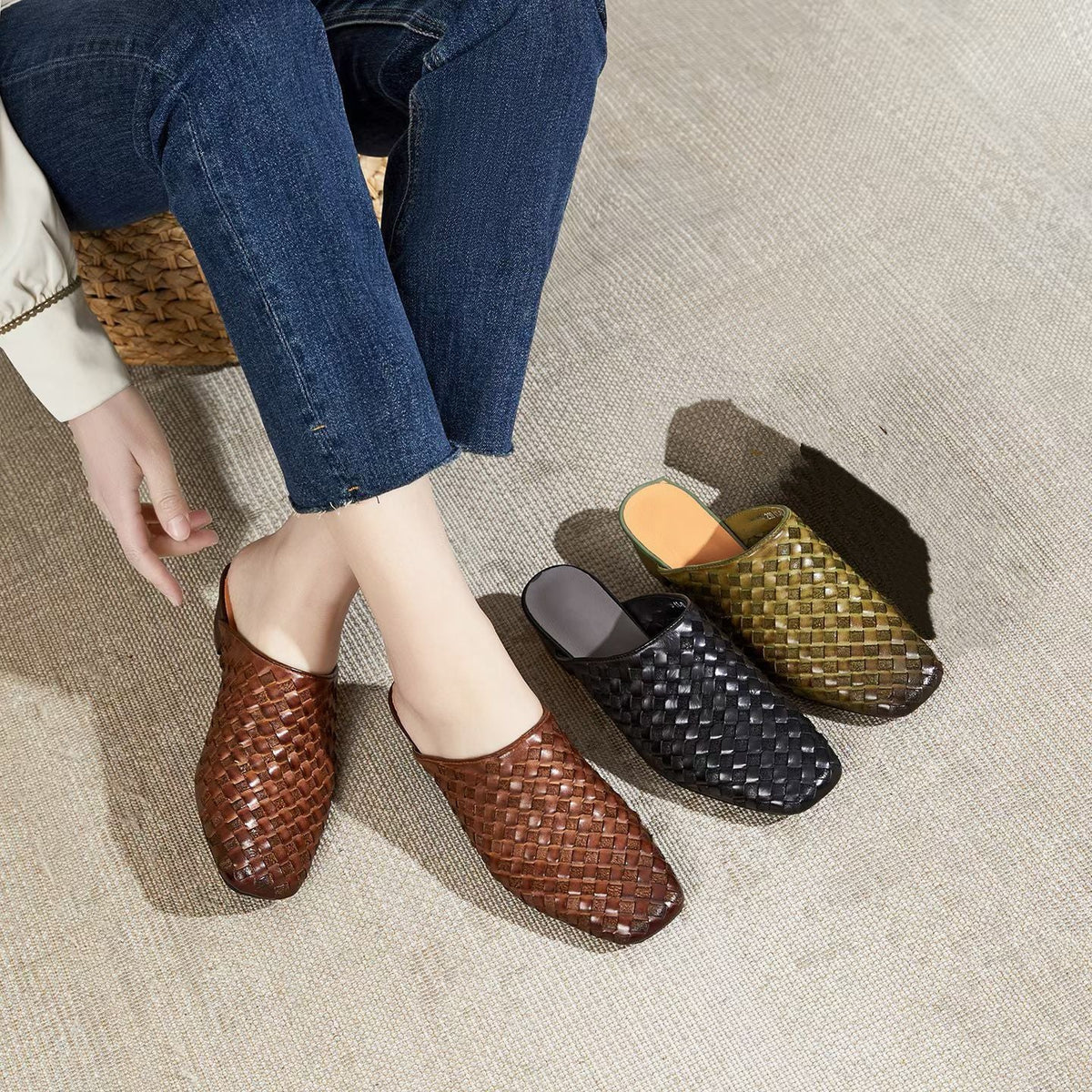 Breathable One Pedal Outer Wear Small Closed Toe Women's Casual Shoes