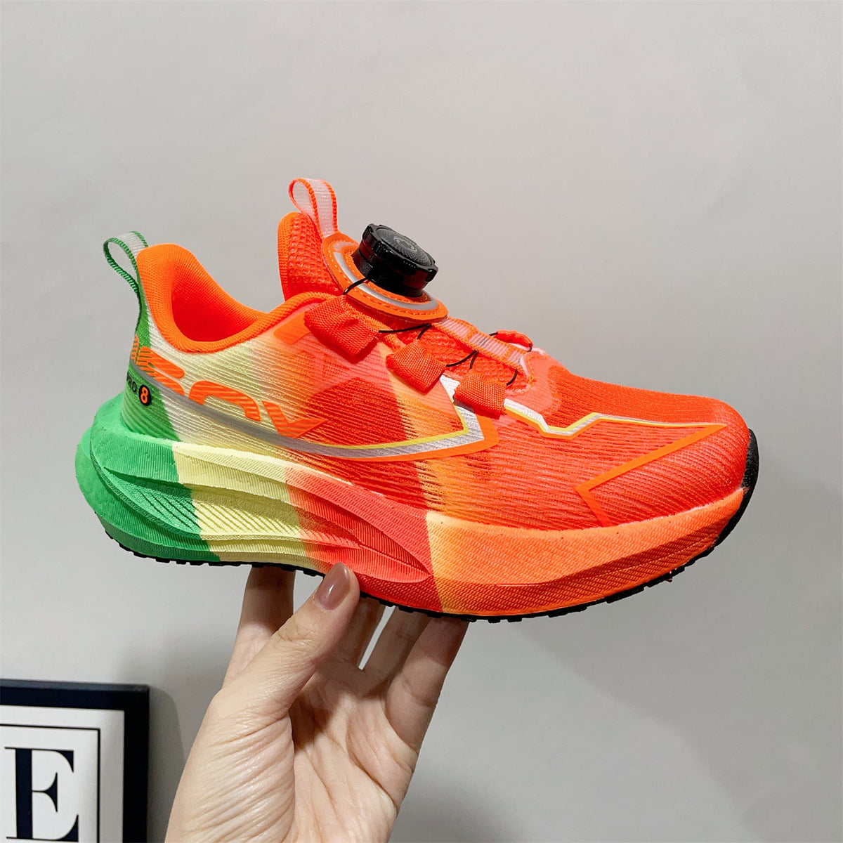 Children's Fashion Trendy Rotating Buckle Boys Running Children's Sports Shoes