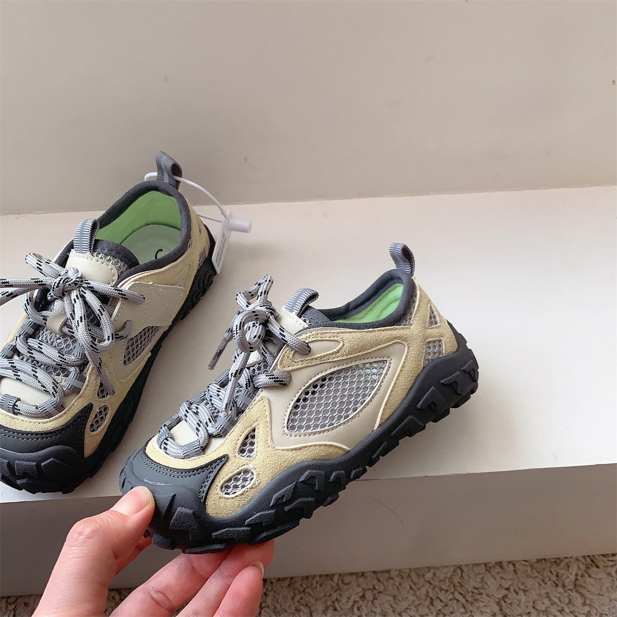 Children's Outdoor Hiking Mesh Breathable Single Spring Children's Sports Shoes