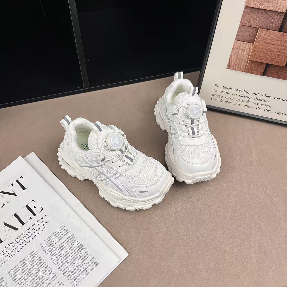 Children's Dad Boys Rotating Button Running Fashionable Children's Sports Shoes