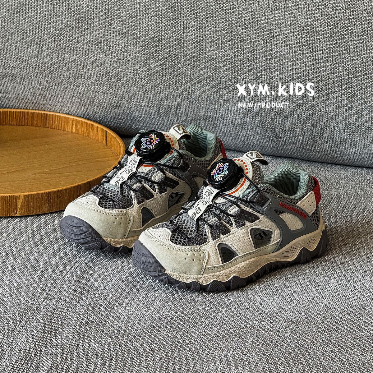 Children's Rotating Buckle Summer Frame Stylish Lightweight Hollow Breathable Children's Sports Shoes