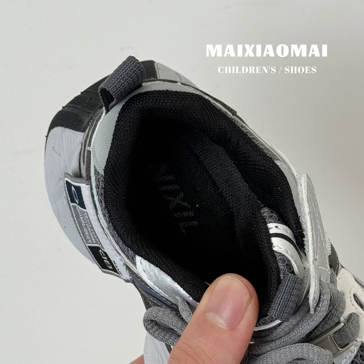 Children's Fashion Trendy Breathable Mesh Single-layer Thick Bottom Lightweight Children's Sports Shoes