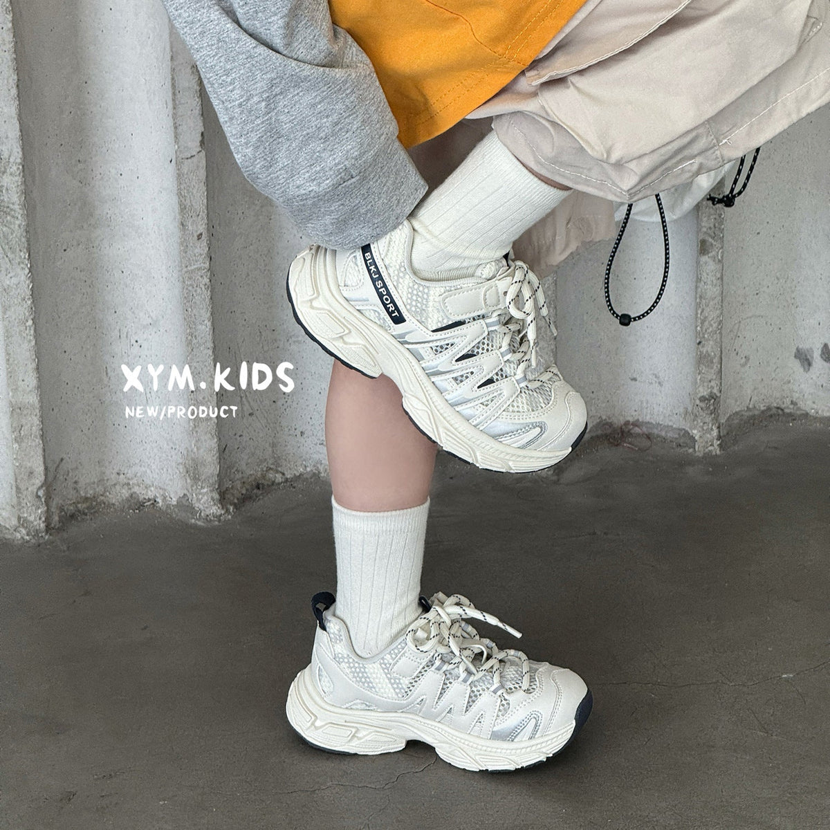 Children's Summer Fashionable Single Mesh Lightweight Outdoor Children's Sports Shoes