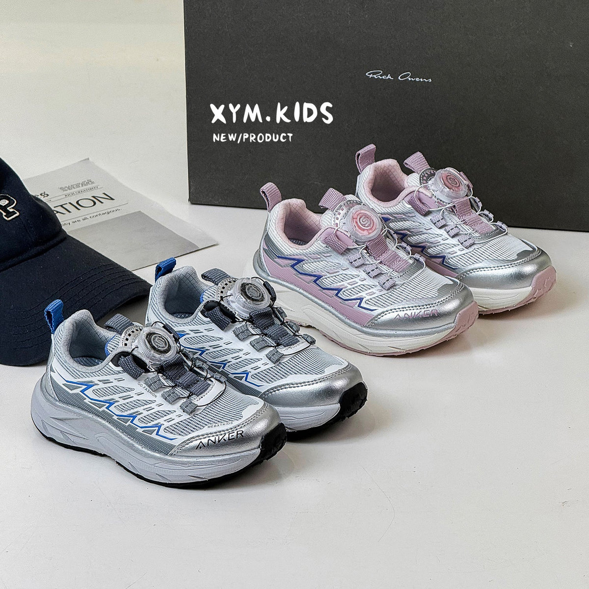 Children's Fashion Rotating Buckle Lightweight Breathable Outdoor Children's Sports Shoes