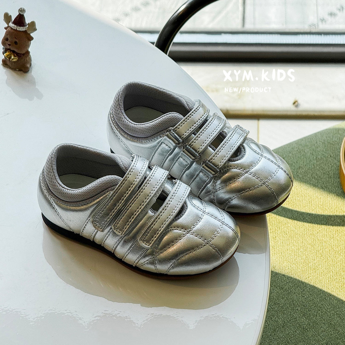 Children's Korean Style Fashionable Velcro Soft Bottom Leather Shoes