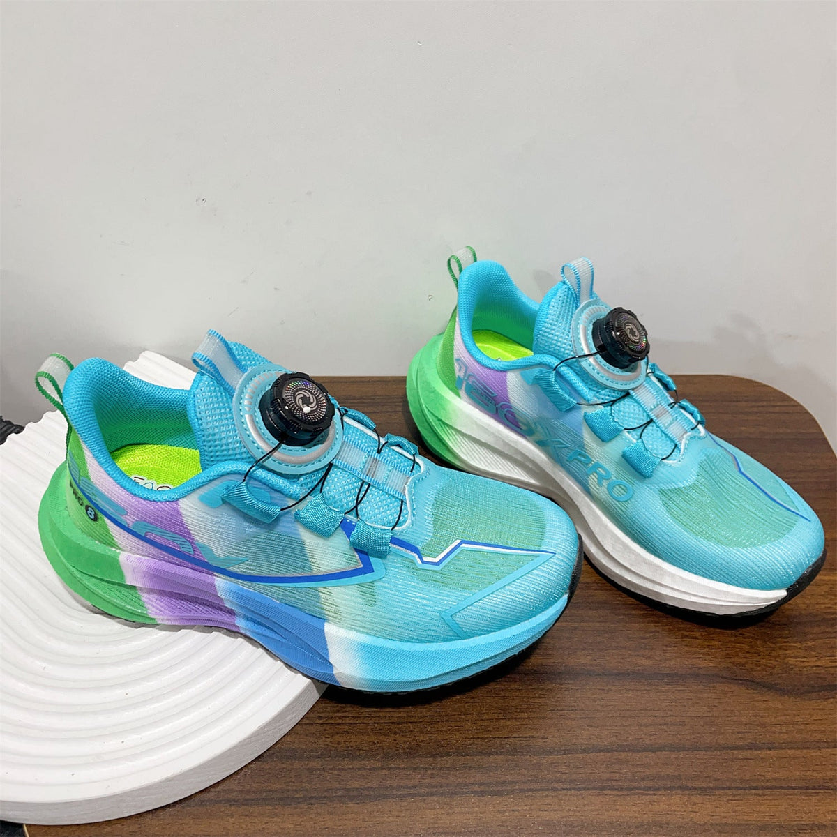 Children's Fashion Trendy Rotating Buckle Boys Running Children's Sports Shoes