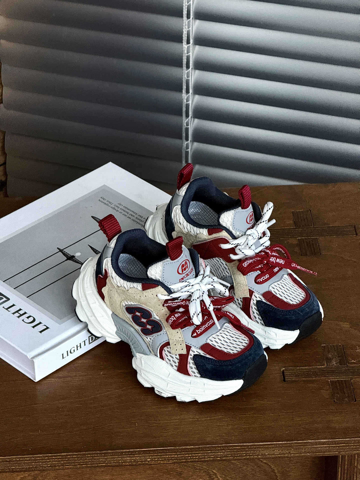 American Dad Breathable Mesh Retro For Children's Sports Shoes