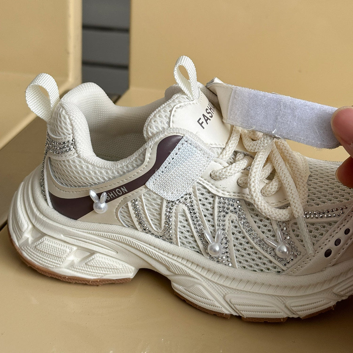 Children's Mesh Little Fashionable Lightweight Breathable Medium Children's Sports Shoes