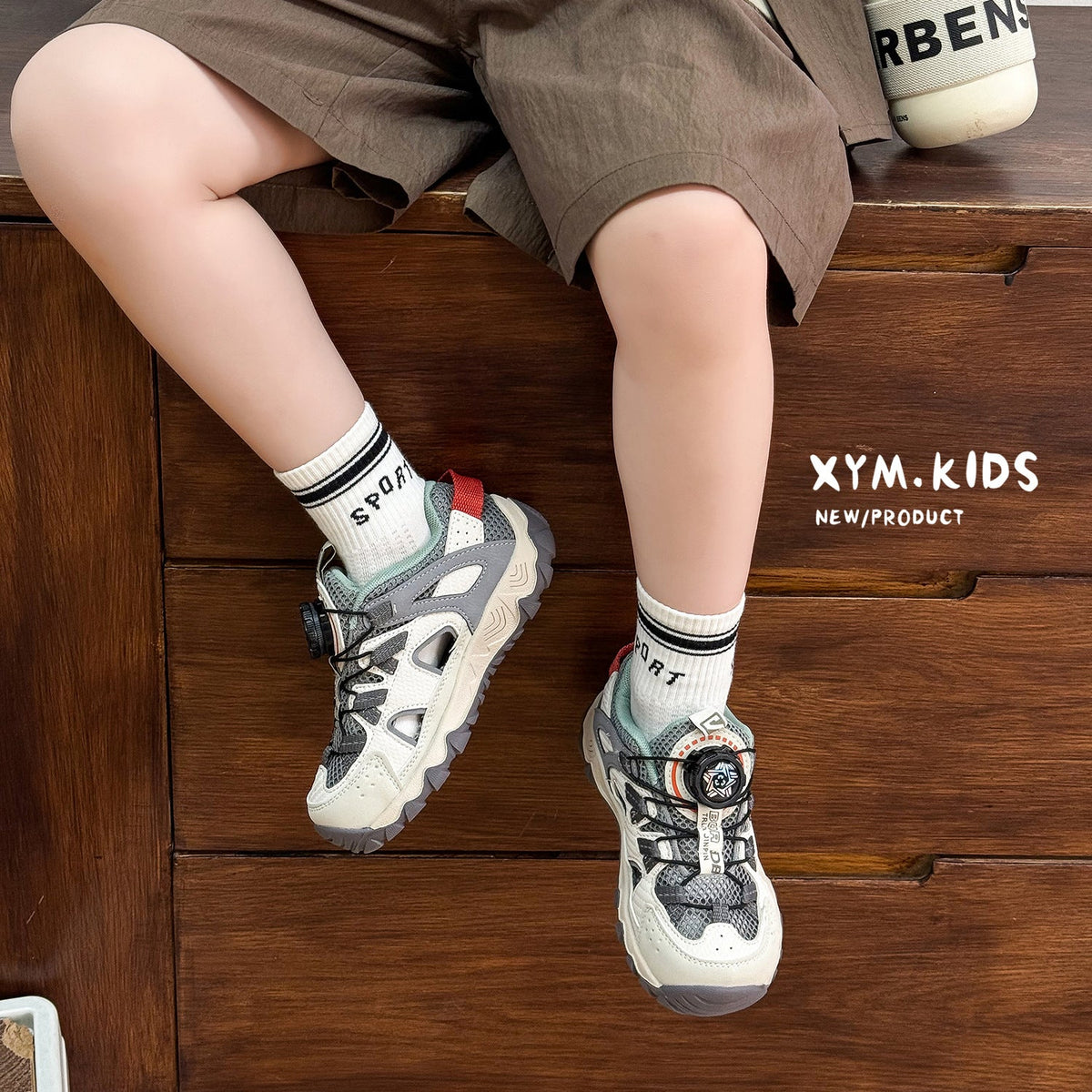 Children's Rotating Buckle Summer Frame Stylish Lightweight Hollow Breathable Children's Sports Shoes