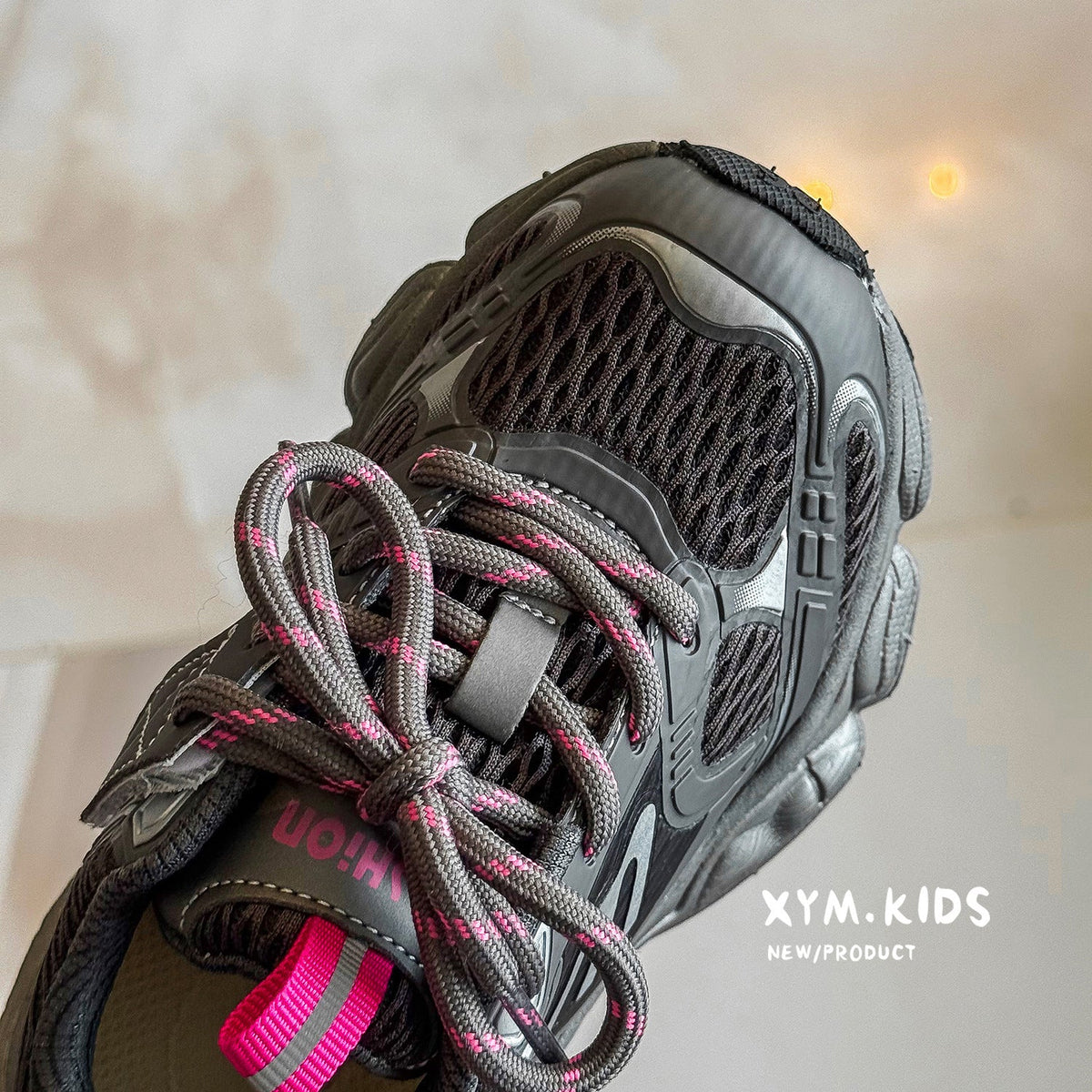 Children's Fashionable Brushed Letters Lightweight Breathable Boys Children's Sports Shoes