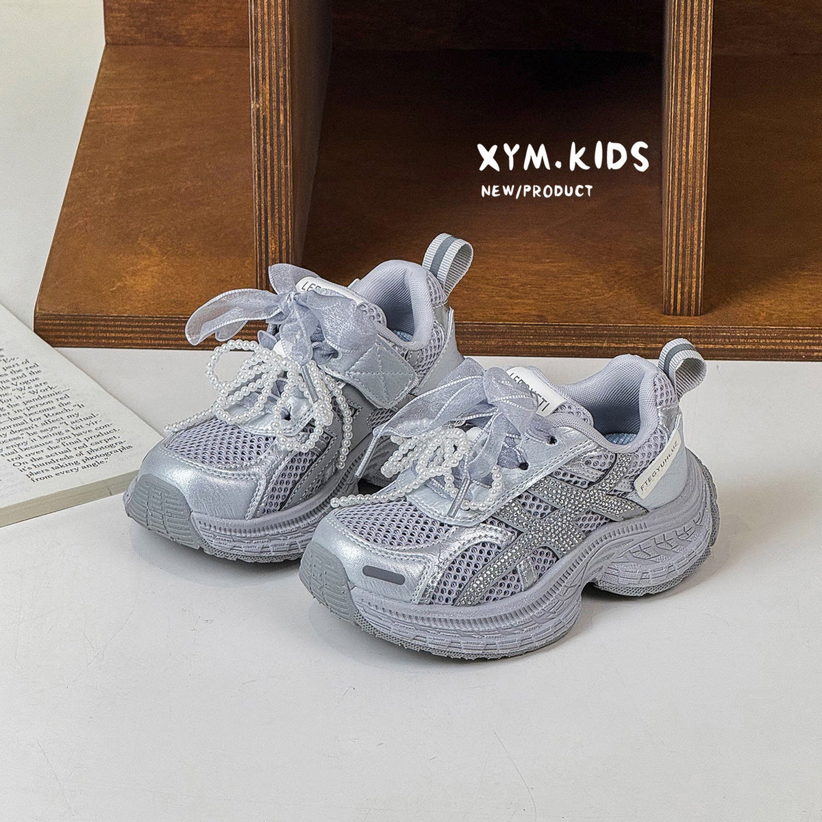 Children's Single Mesh Korean Pearl Bow Rhinestone Children's Sports Shoes