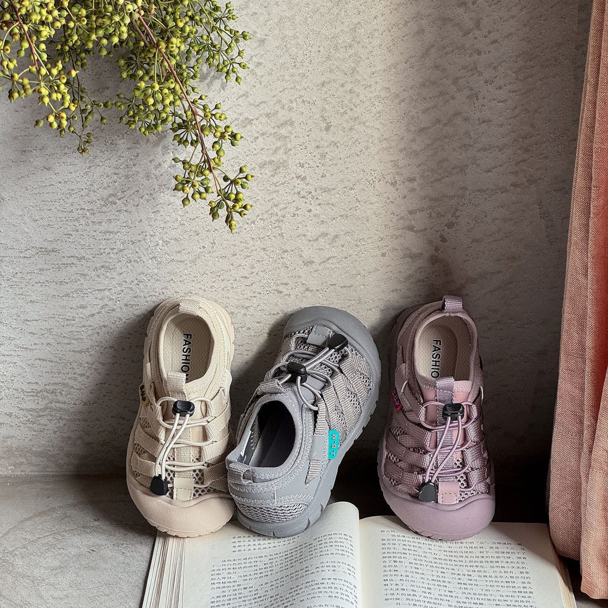 Children's Summer Outdoor Soft Bottom Upstream Boys Children's Sports Shoes