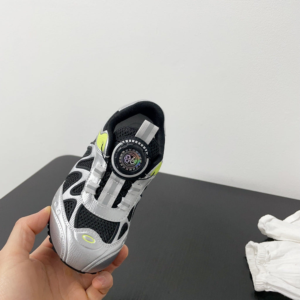 Children's Retro Style Light Comfortable Outdoor Rotating Button Children's Sports Shoes