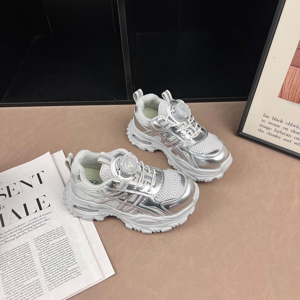 Children's Dad Boys Rotating Button Running Fashionable Children's Sports Shoes