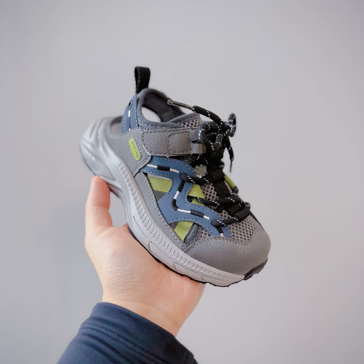 Children's Lightweight Comfortable Running Korean Style Fashion Children's Sports Shoes