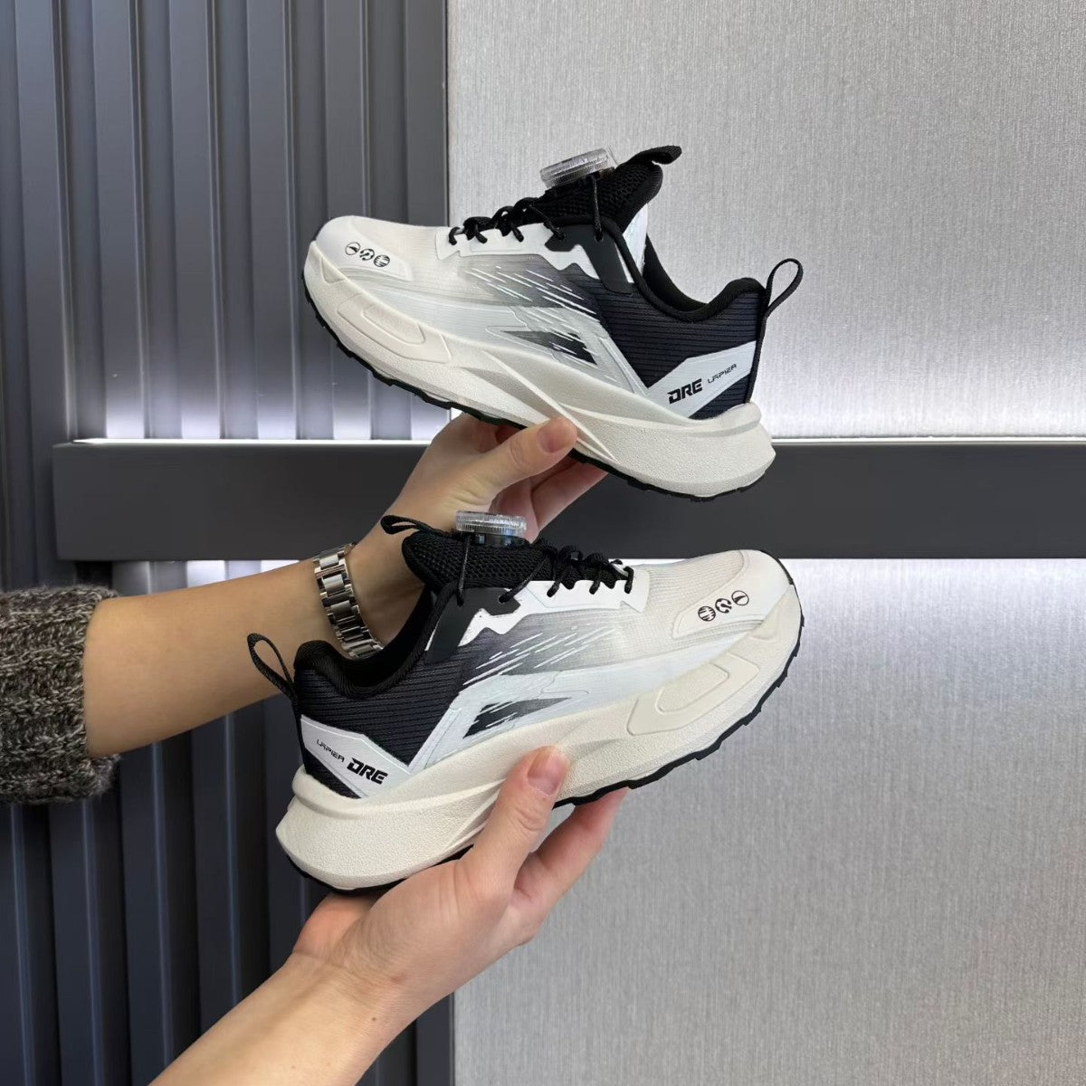 Children's Running Rebound Youth Less Physical Test Children's Sports Shoes