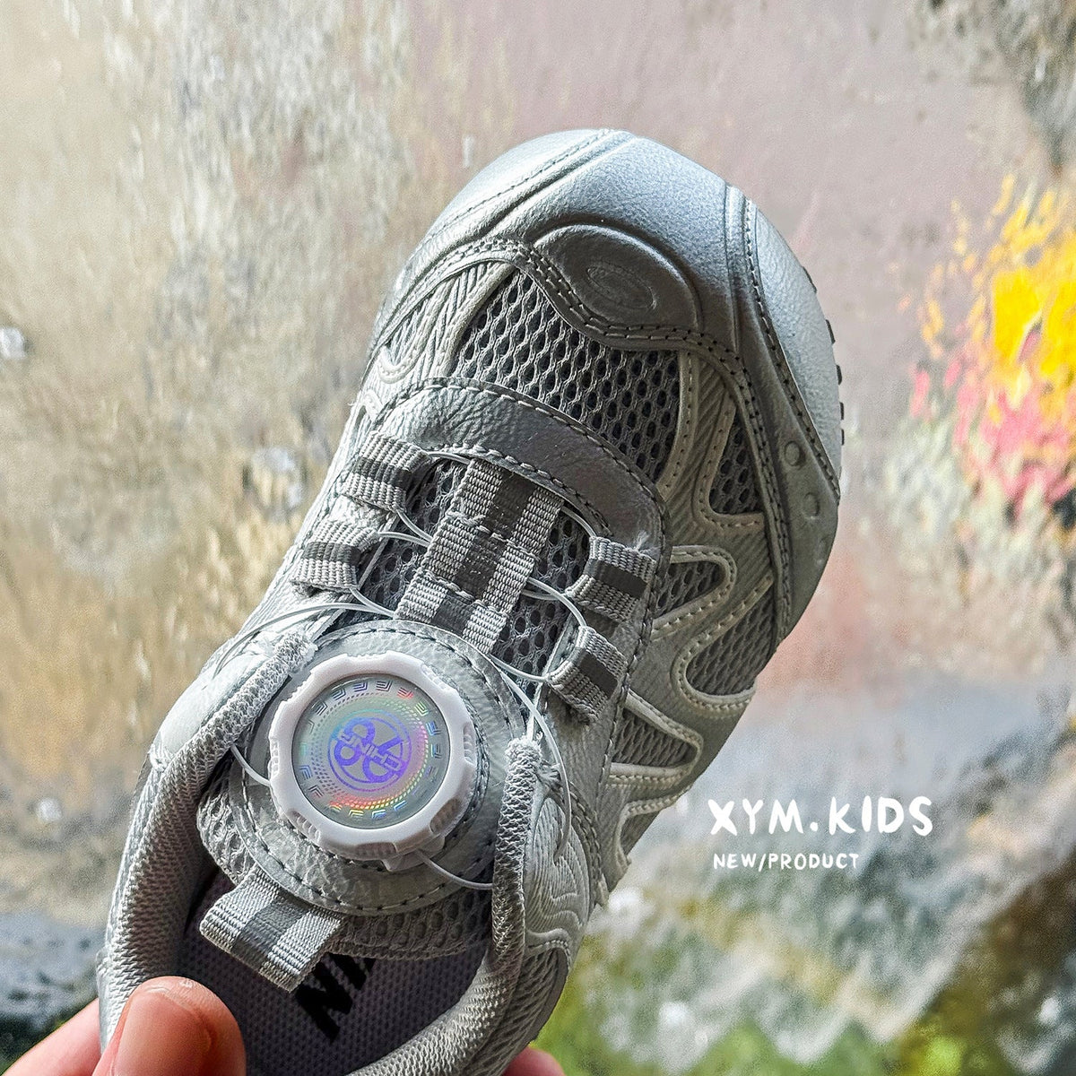 Children's Spring Fashion Rotating Buckle Mesh Breathable Outdoor Casual Shoes