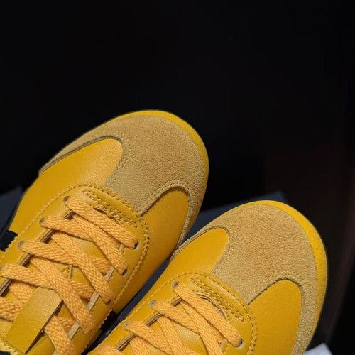 Attractive Spring Lightweight Wearable Slip-on Couple Women's Sports Shoes