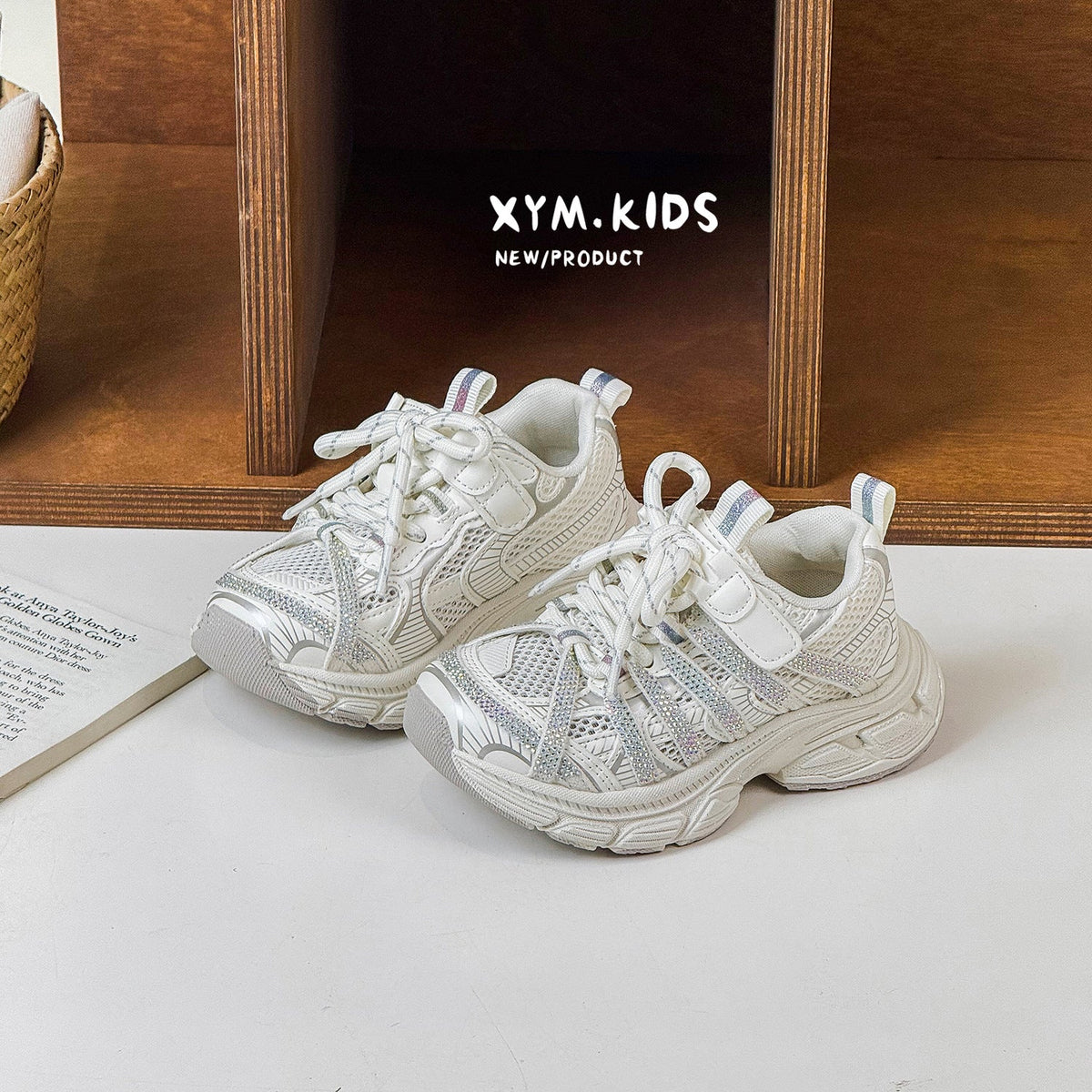 Children's Korean Style Fashion Rhinestone Single Mesh Breathable Medium Children's Sports Shoes