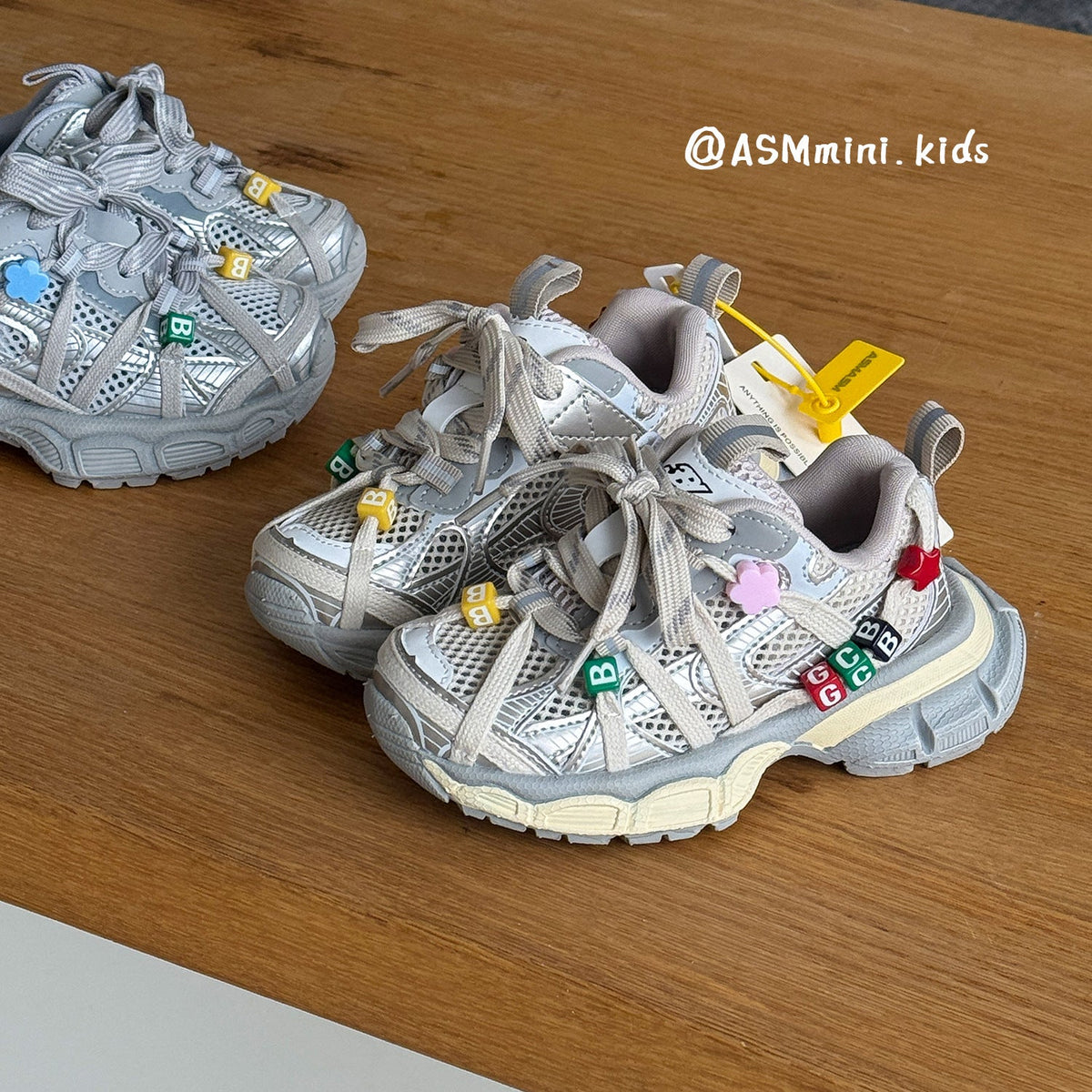 Children's Single Mesh Breathable Boys Colorful Beaded Lightweight Children's Sports Shoes
