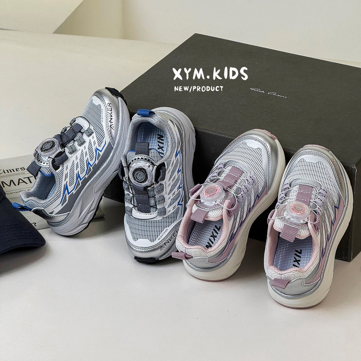 Children's Fashion Rotating Buckle Lightweight Breathable Outdoor Children's Sports Shoes