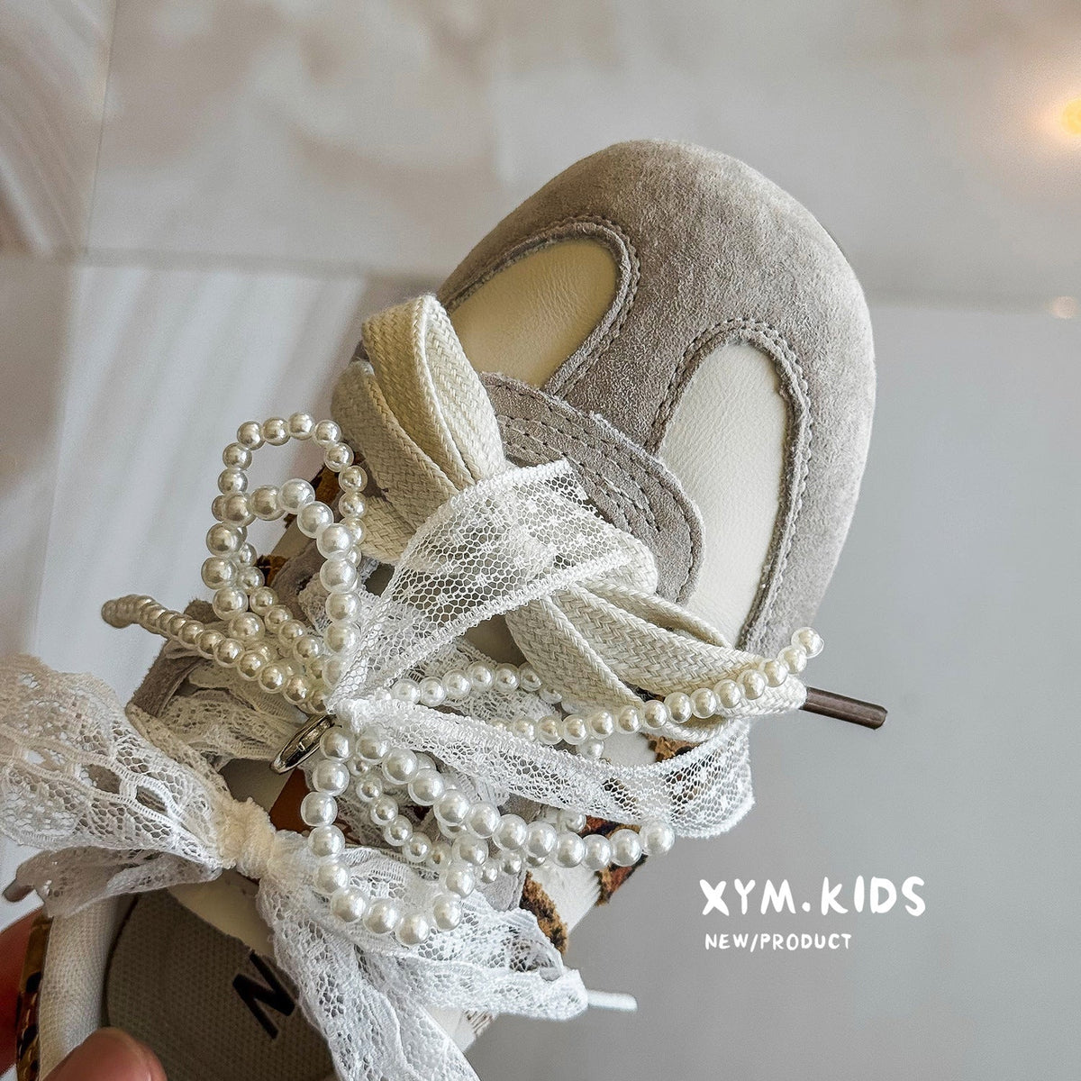 Children's Spring Fashion Lace Pearl Bow Double Shoelace German Casual Shoes